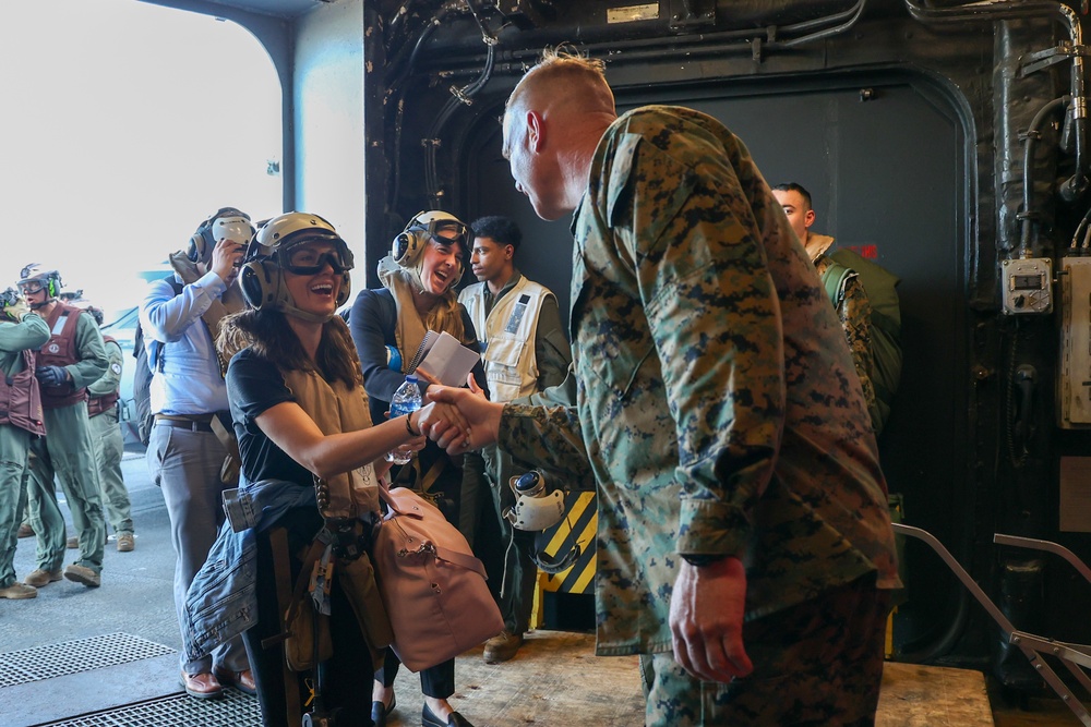 22nd MEU | Staff Delegates visit USS Iwo Jima LHD 7