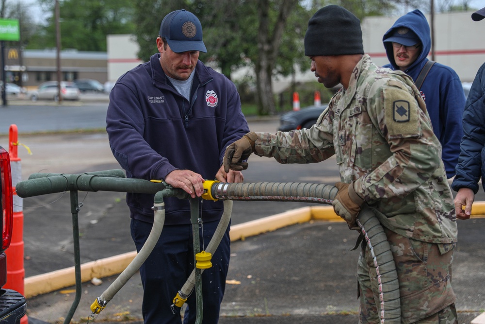 Ark. Guardsmen Deliver Fresh Water After The Storm