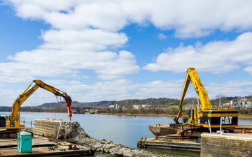Lock wall demolition, dredging continue at historic Monongahela River facility