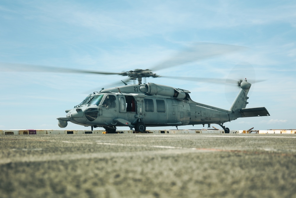 22nd MEU | Rear Admiral Walt Visits USS San Antonio During PMINT
