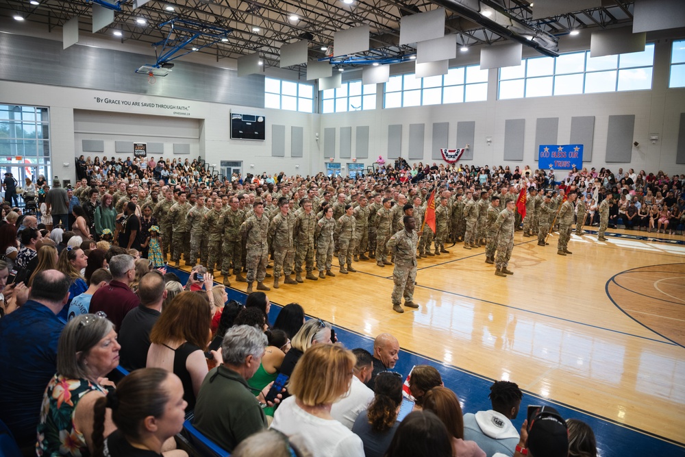 FLARNG Soldiers with 3rd Battalion, 116th Field Artillery Regiment Host Departure Ceremony