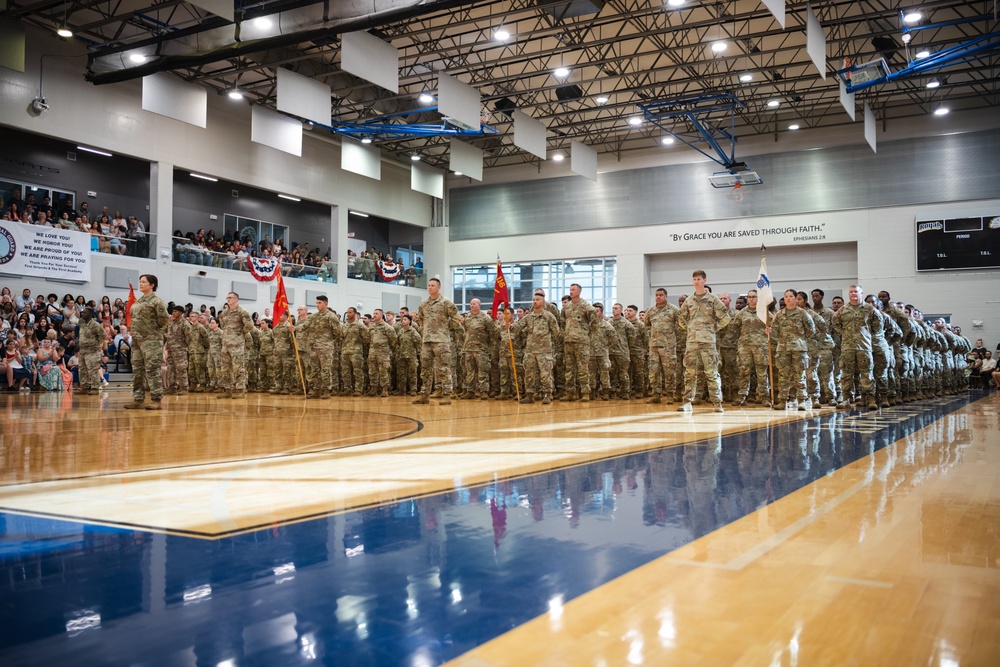 FLARNG Soldiers with 3rd Battalion, 116th Field Artillery Regiment Host Departure Ceremony