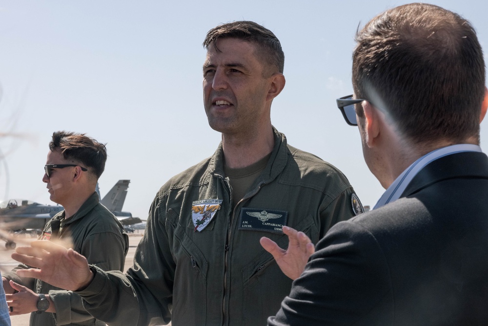3rd MAW hosts Eisenhower School visit