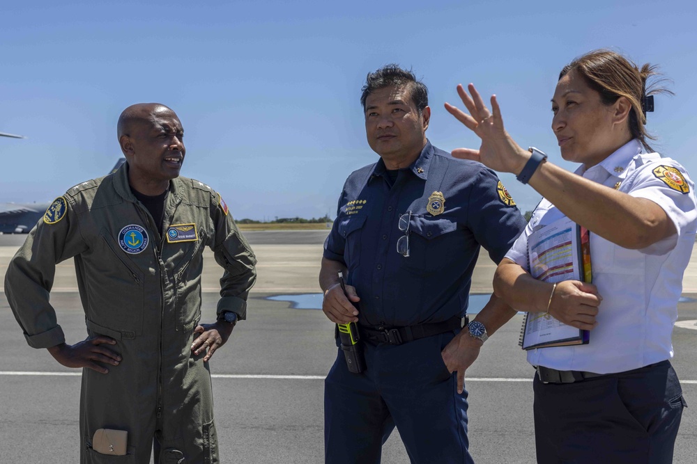 Rear Adm. Stephen Barnett visits Navy Region Federal Fire Department