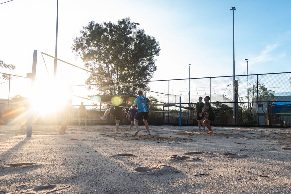 MRF-D 25.3: U.S. Marines and ADF participate in physical training