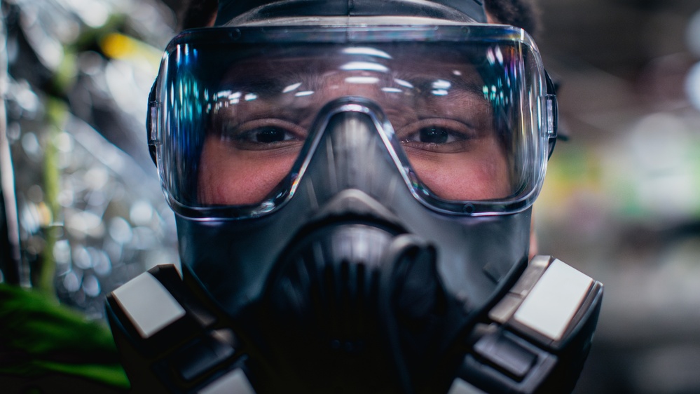George Washington Sailors Conduct a Chemical, Biological, and Radiological Fit Test