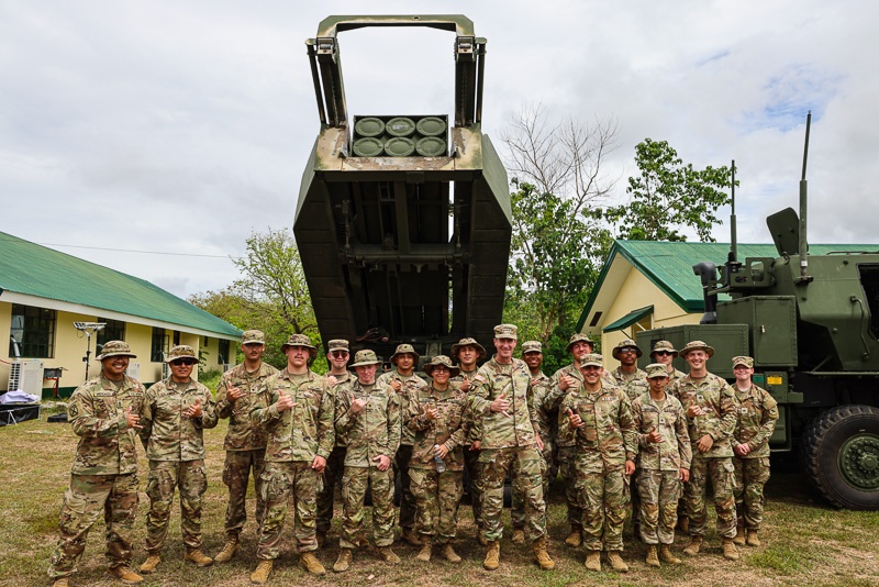 Salaknib 25 | U.S. Army forces host Lt. Gen. Joel Vowell