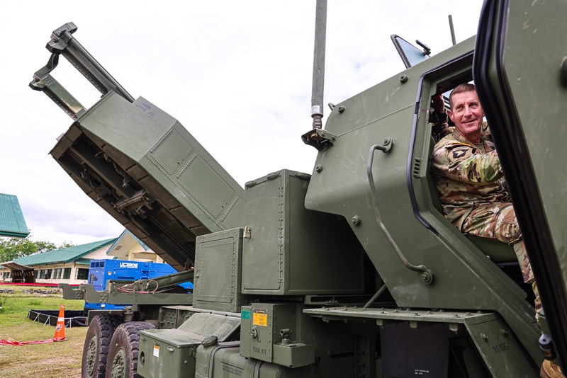Salaknib 25 | U.S. Army forces host Lt. Gen. Joel Vowell