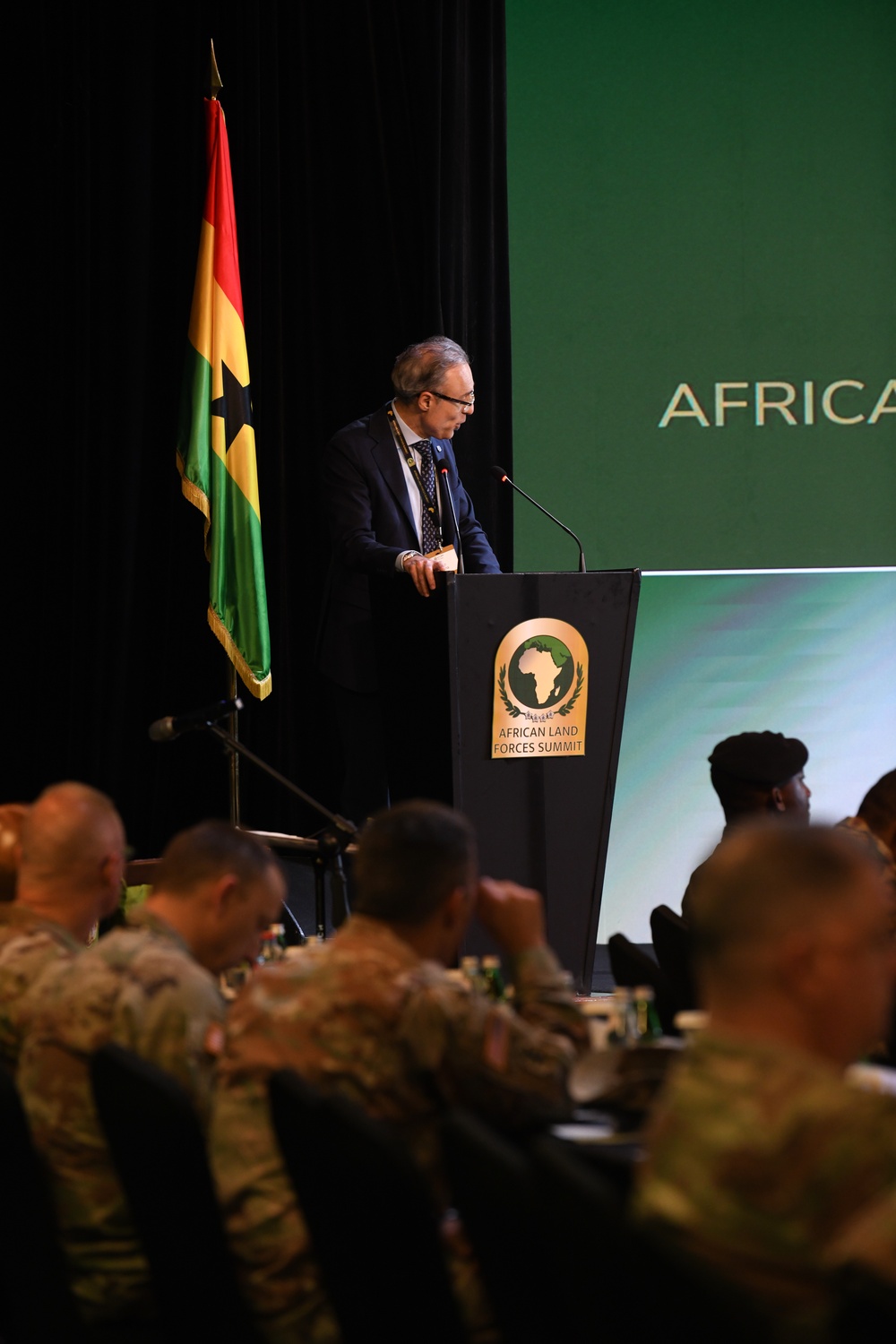 African Land Forces Summit 2025 hosts plenary session on synchronizing border security within Africa