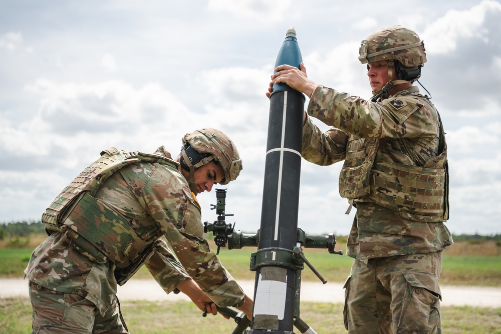 2-124 conducts mortar live fire training at CBJTC