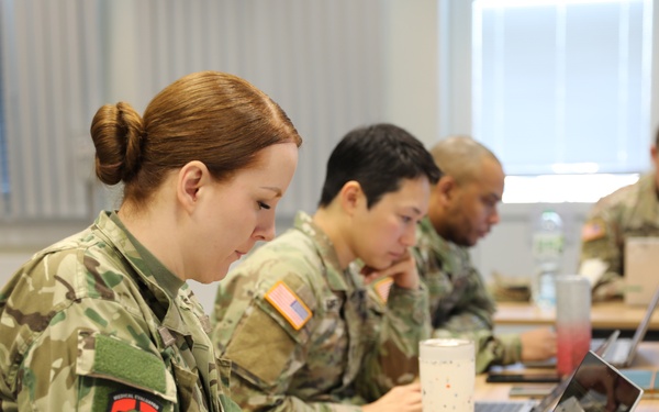 Medical Readiness Command, Europe hosts NATO Joint Medical Planners Course