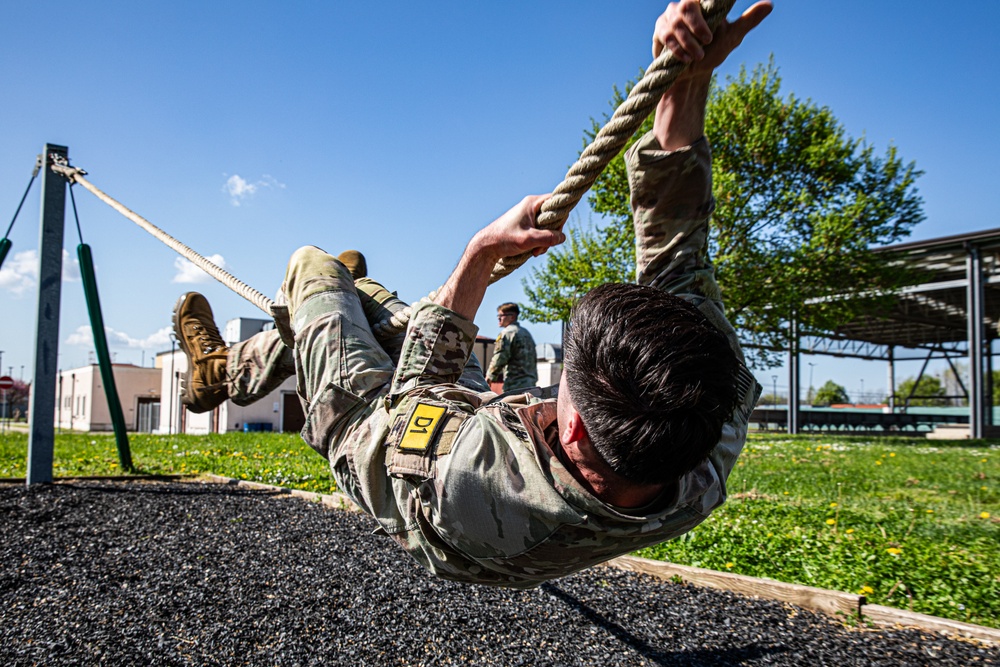 Squads tackle obstacle course during Best Squad competition
