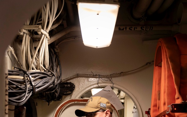 KEARSARGE CONDUCTS CLEANING STATIONS