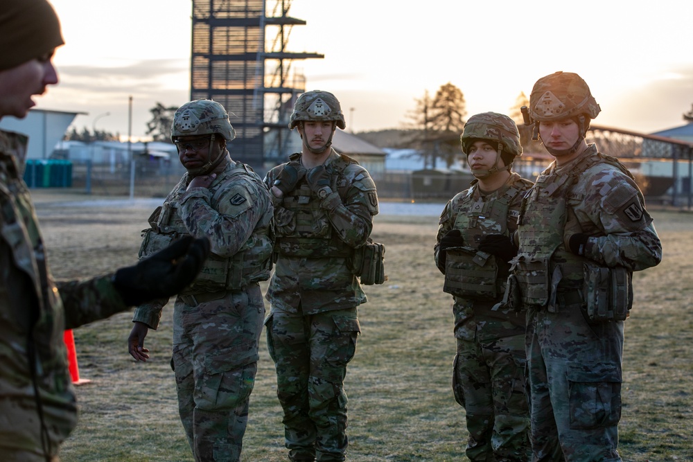 41st FAB Soldiers conduct Expert Physical Fitness Assessment during best squad competition