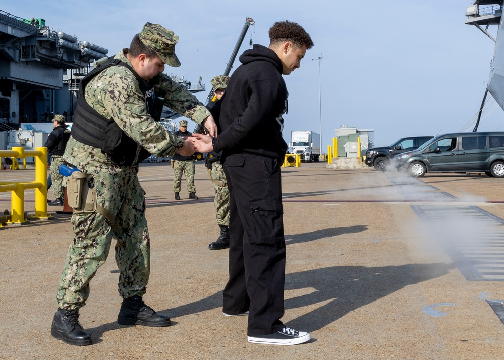 Daily Operations Aboard USS George H.W. Bush (CVN 77)