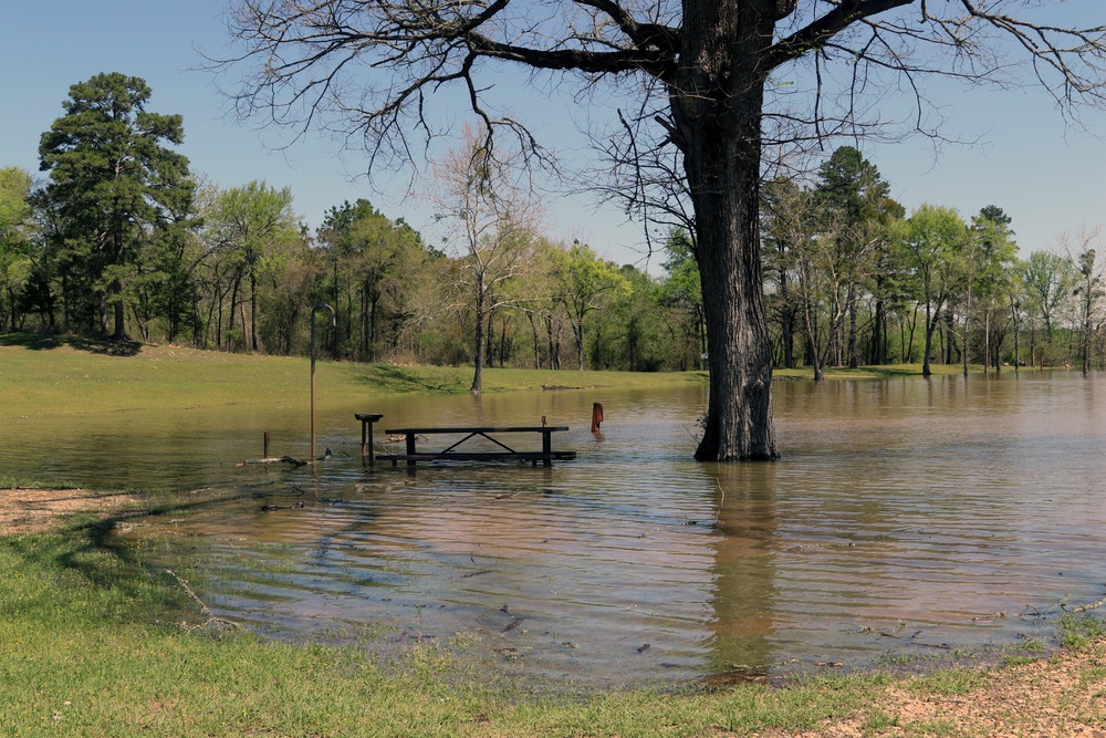 High water levels mean recreation closures at Pine Creek Lake in Oklahoma