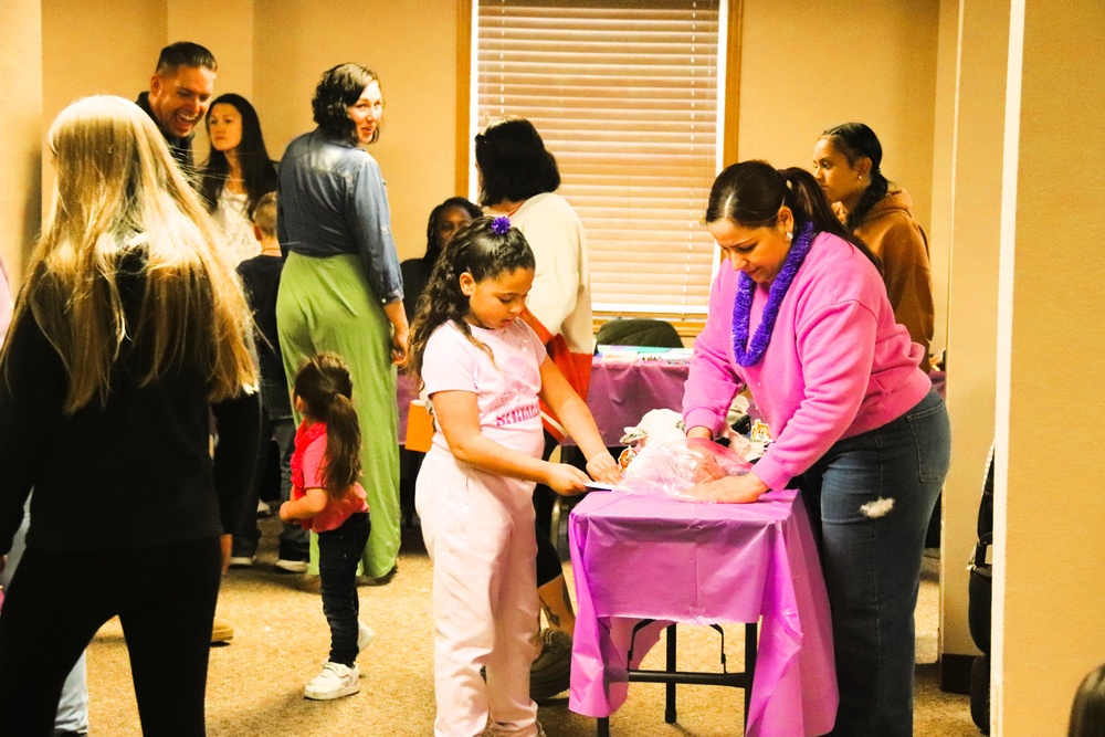Hundreds of Fort McCoy family members attend 2025 MOMC Movie Night event
