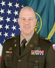 Commander
