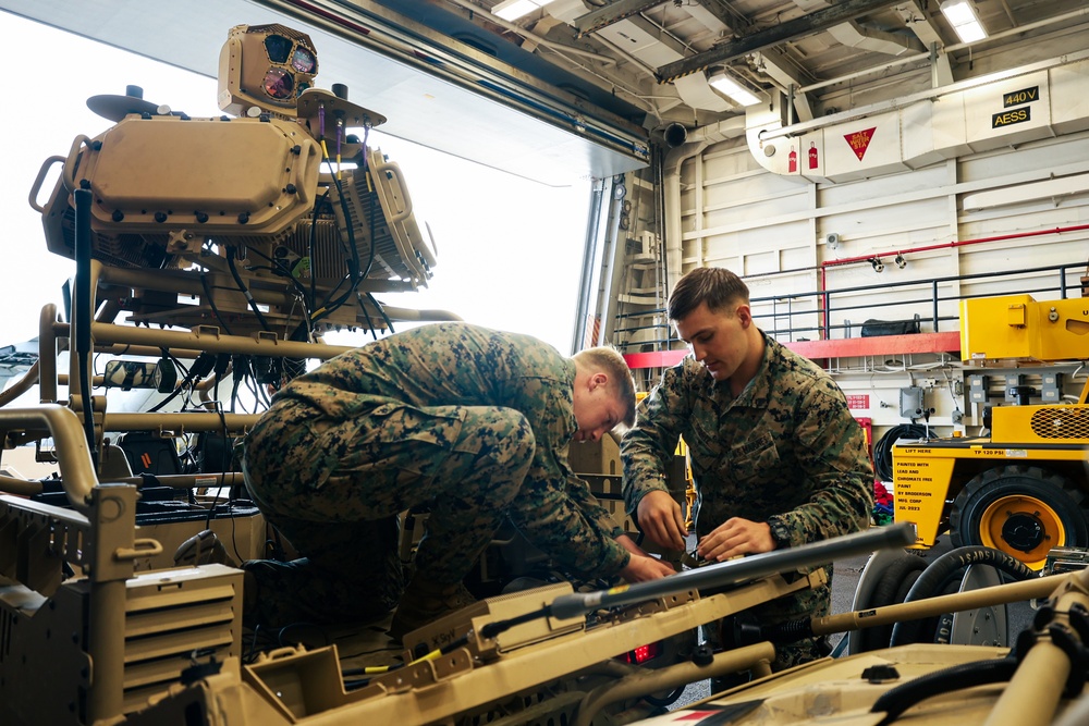 22nd MEU | L-MADIS Operations Aboard USS San Antonio