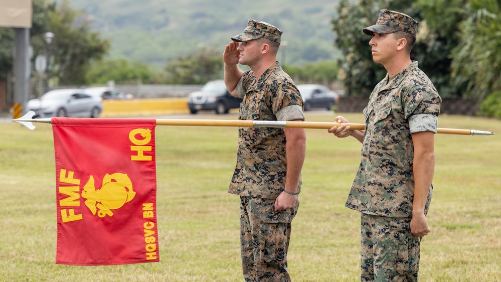 HQ Company Conducts Change of Command