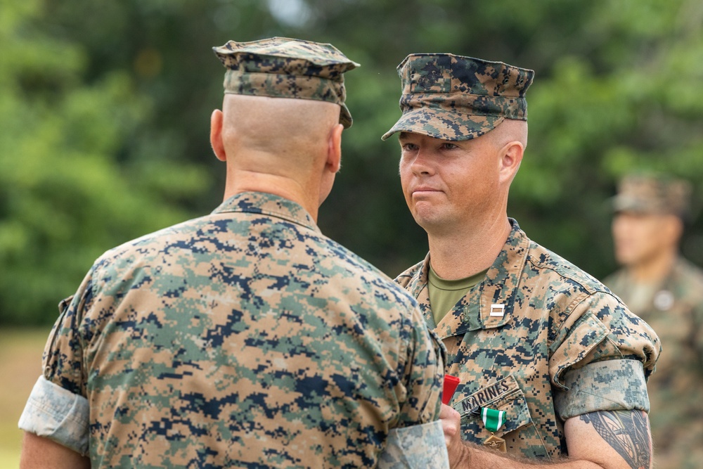 HQ Company Conducts Change of Command