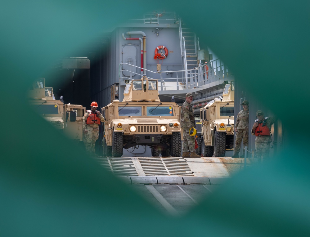 Salaknib 25 | Combined Joint Logistics Over the Shore