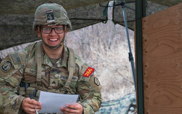 19th ESC Military Police Prepare for ESB with M240B Training - E3B