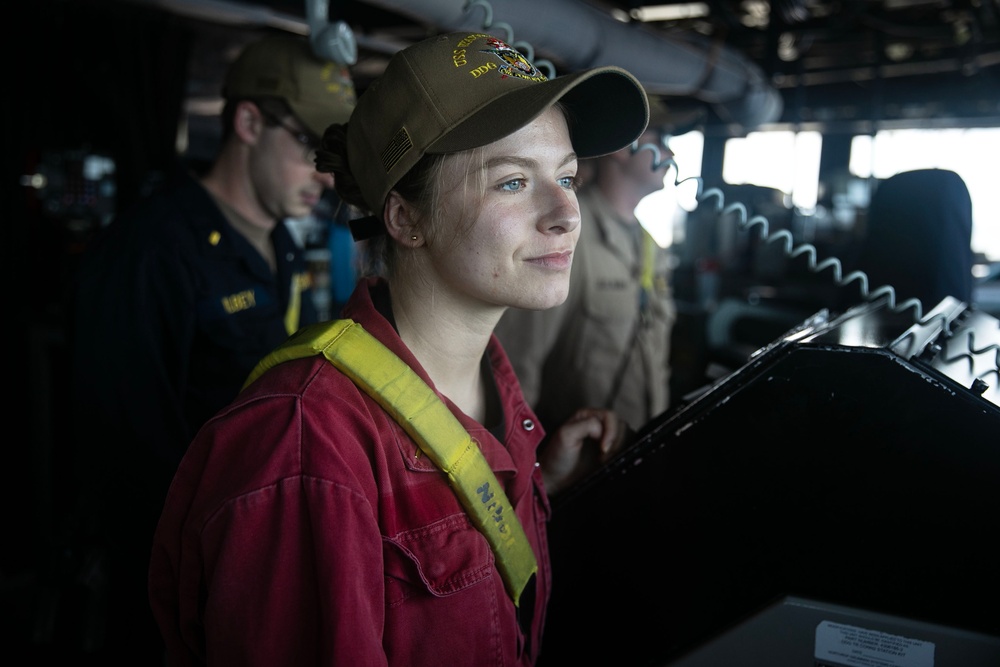 Wayne E. Meyer Conducts Routine Operations in the Indian Ocean