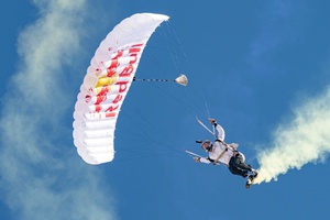 Cirque Dreams performs for MCAS Iwakuni service members, families  (Radio)