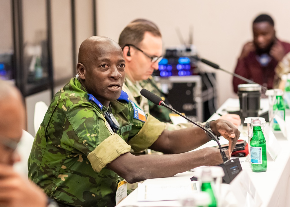 African land force commanders break out into small discussion groups at the African Land Forces Summit 2025
