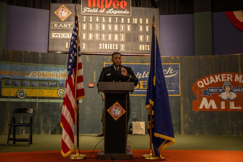 Sailors participate in Kansas City Navy Week