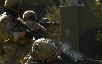 194th SFS: shoot, move, communicate