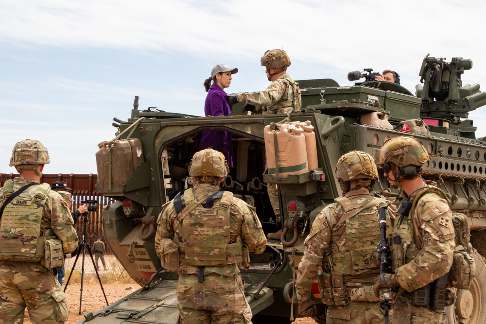 2nd Stryker Brigade Combat Team, 4th Infantry Division, hosts a media tour