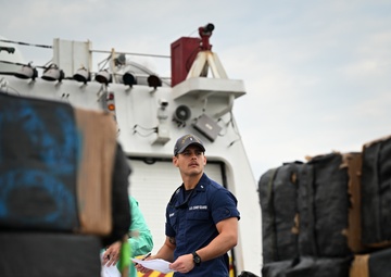 Coast Guard offloads nearly $510 million in illegal narcotics interdicted in Eastern Pacific Ocean
