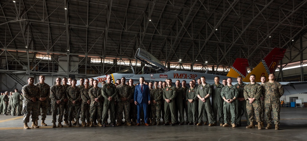 SD Hegseth visits U.S. military personnel
