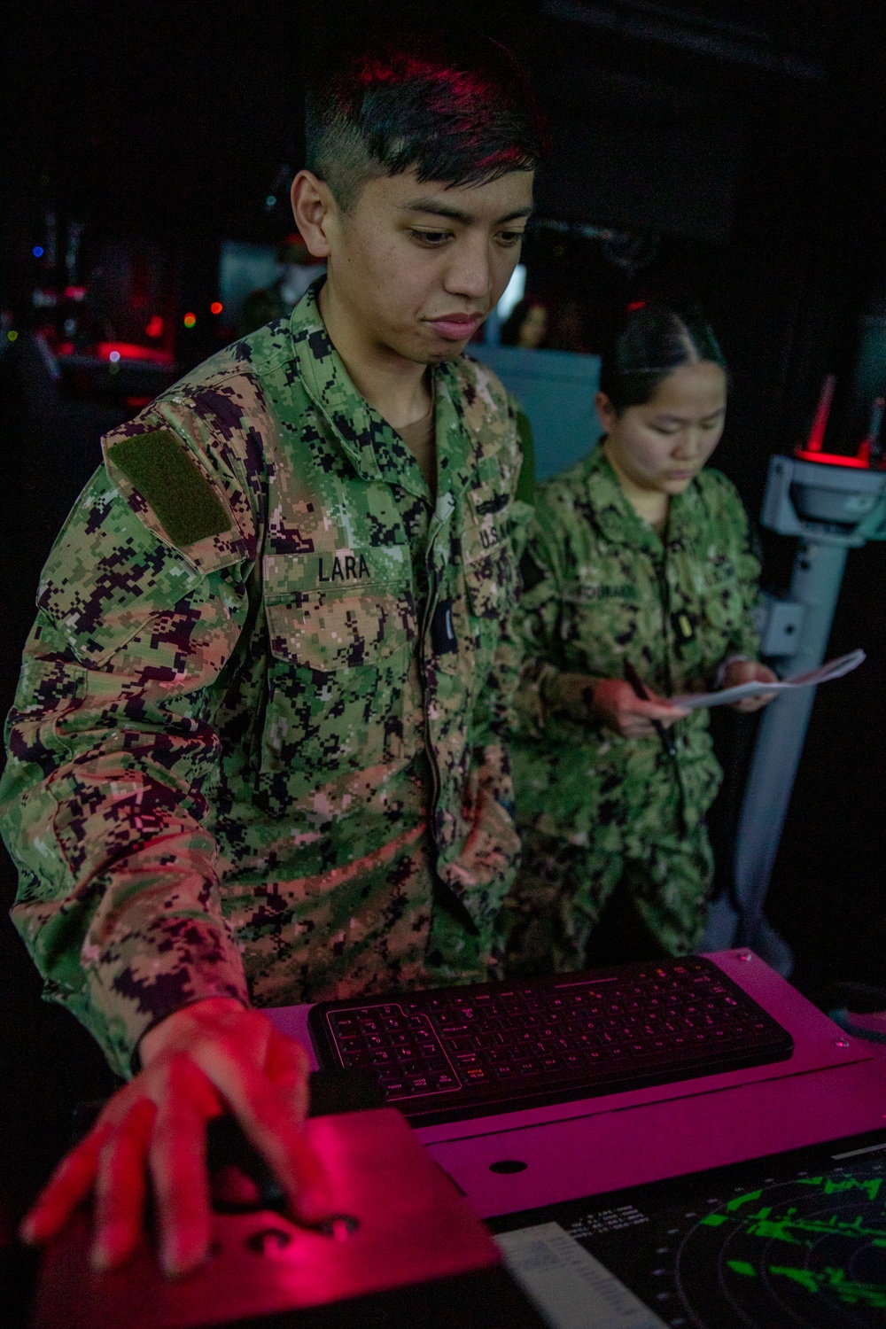 George Washington Sailors Simulate SHip Maneuvers