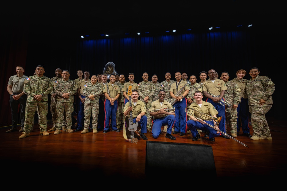 Marine Forces Reserve Band Performs Alongside Panamanian Aero Naval Band at the Colón Art and Culture Center