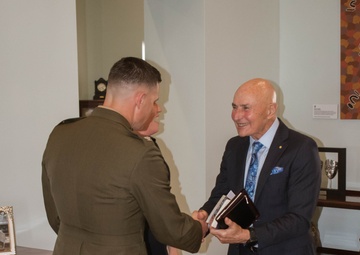 MRF-D 25.3: CO visits Government House, Northern Territory