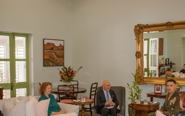 MRF-D 25.3: CO visits Government House, Northern Territory