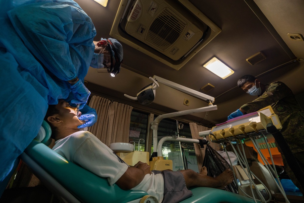 Balikatan 25: U.S., Philippine forces provide medical, dental aid to local community