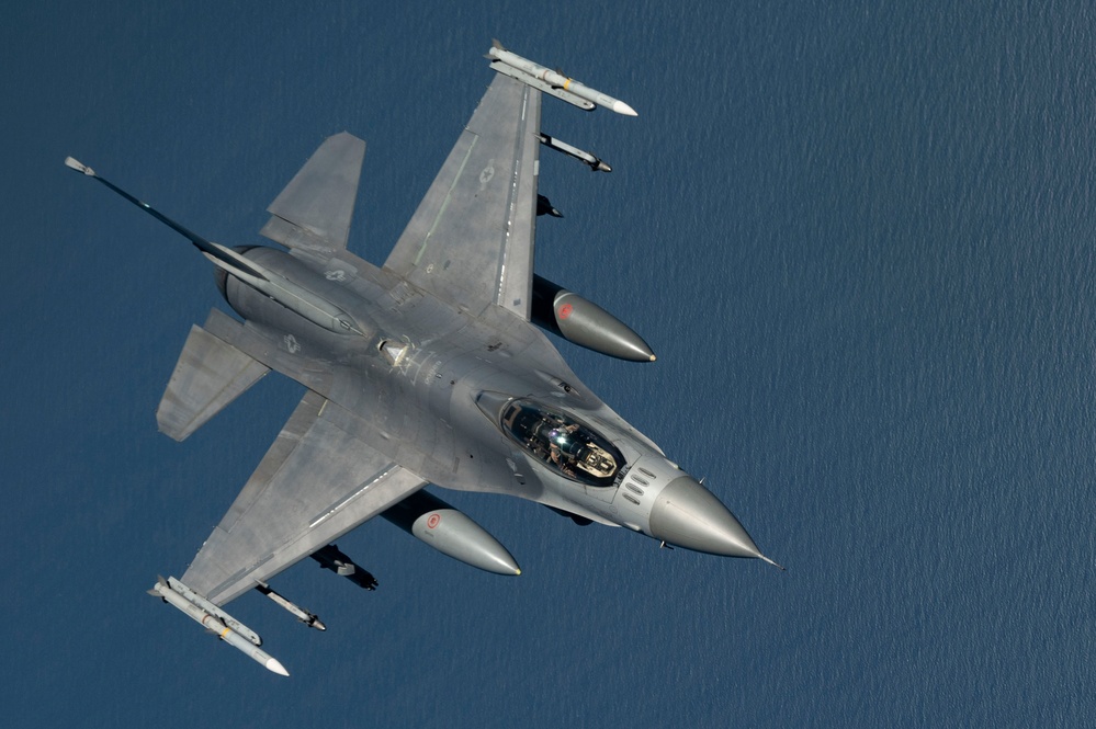 F-16 Fighting Falcons kept in the fight