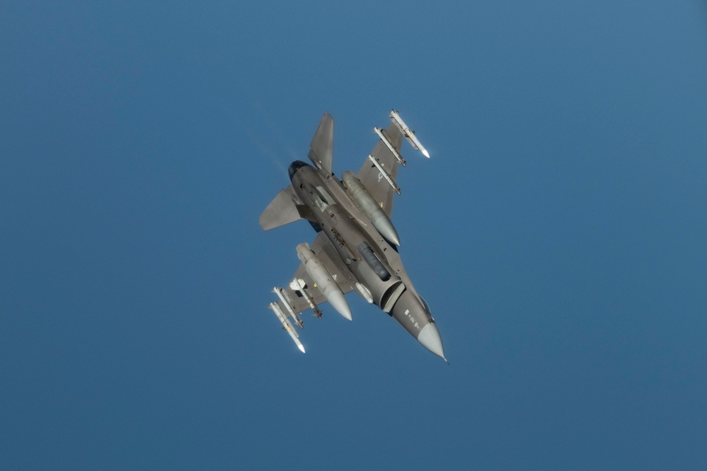 F-16 Fighting Falcons kept in the fight