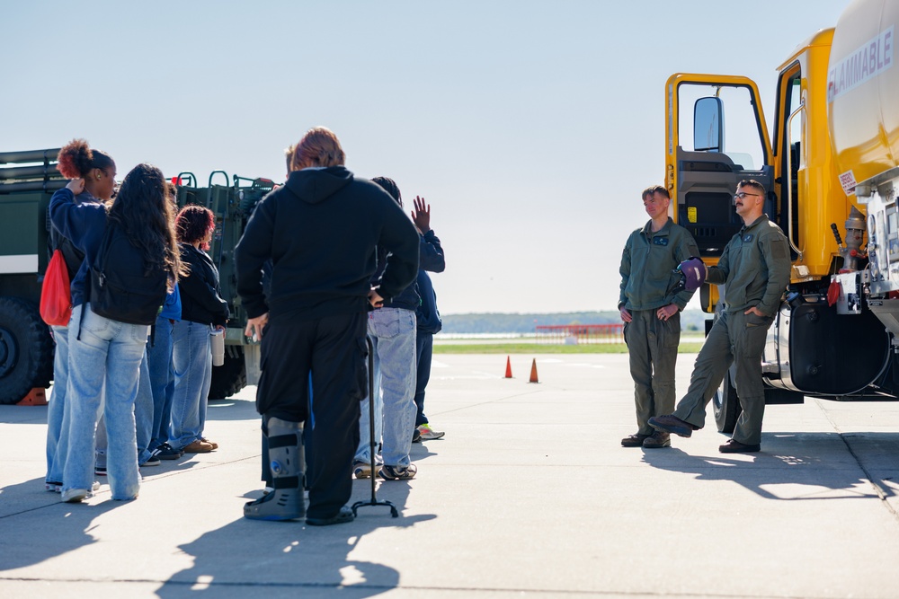NJROTC Visits MCAF Quantico