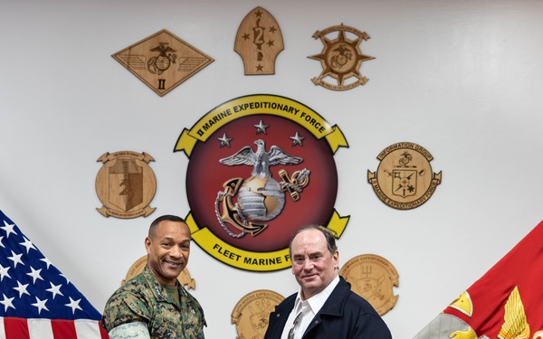 The Secretary of the Navy meets with II MEF Commanding General