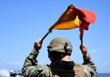 Pax River Supports Beach Landing for ACU-4, NSWG-4