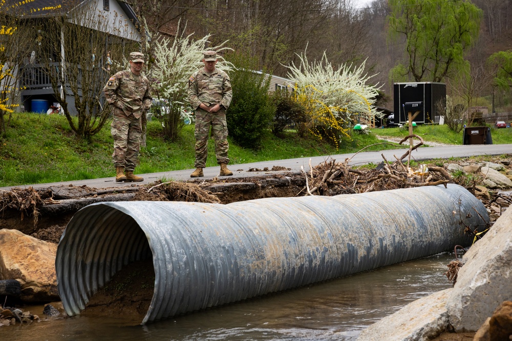 Kentucky National Guard continues work in eastern Kentucky