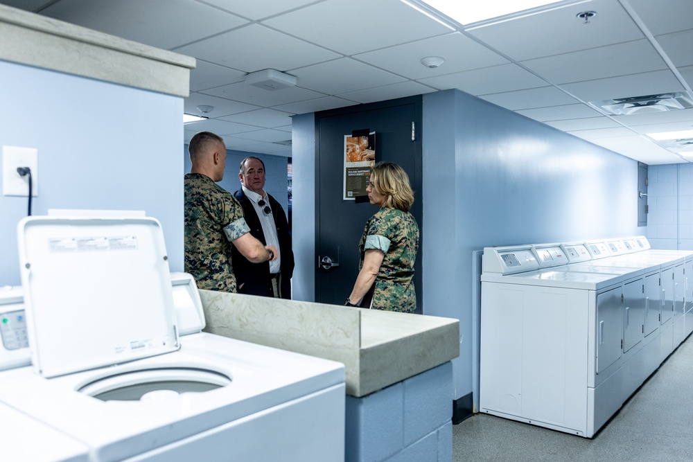 The Secretary of the Navy tours barracks facilities at II MEF