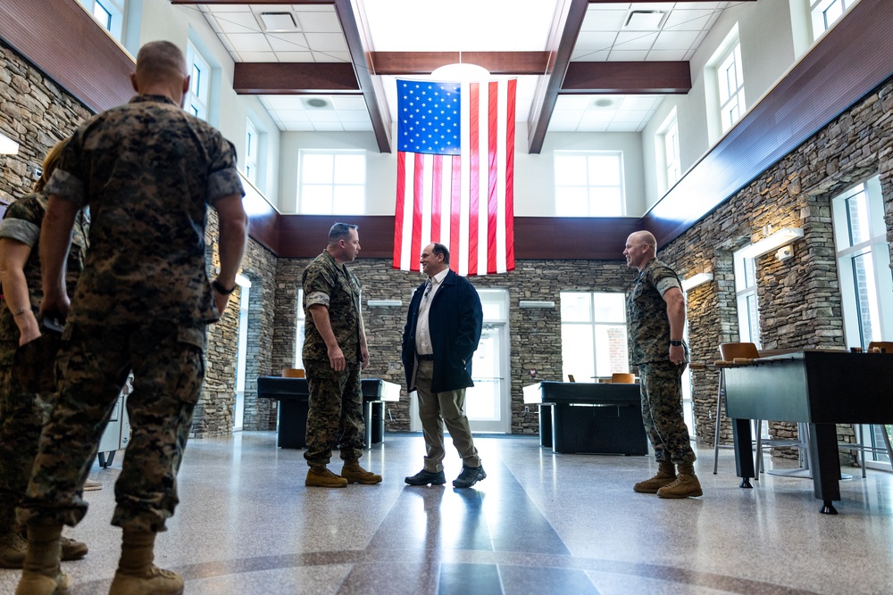 The Secretary of the Navy tours barracks facilities at II MEF