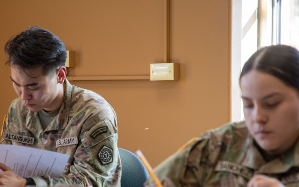 34 DSB Best Warrior Competition [Image 7 of 14]