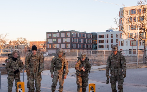 34 DSB Best Warrior Competition [Image 8 of 14]